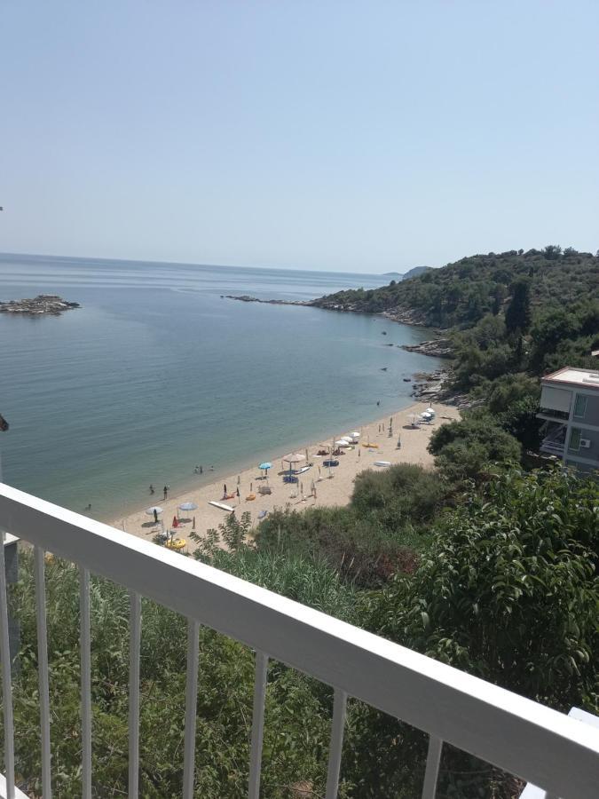 Balcony By The Sea Apartment ปาเลออน ซิฟลิคิออน ภายนอก รูปภาพ
