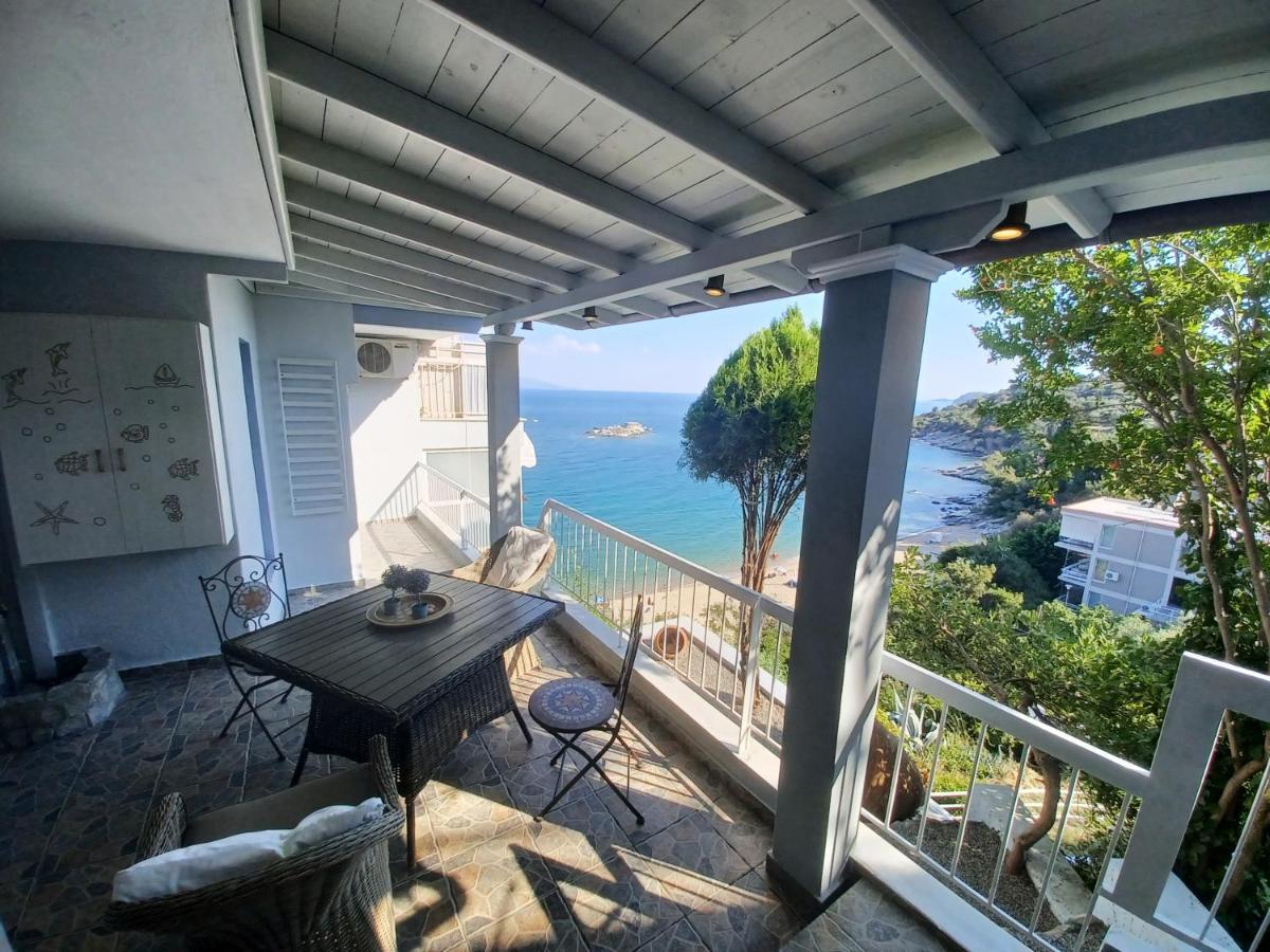 Balcony By The Sea Apartment ปาเลออน ซิฟลิคิออน ภายนอก รูปภาพ